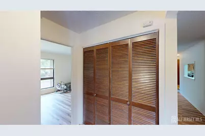 280 Willowbrook Drive, North Brunswick Township, NJ 08902 - Photo 26