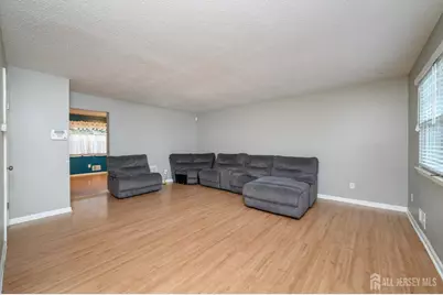 504 Linda Court, Brick, NJ 08724 - Photo 4