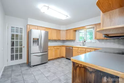 113 Springcrest Drive, Hightstown, NJ 08520 - Photo 10
