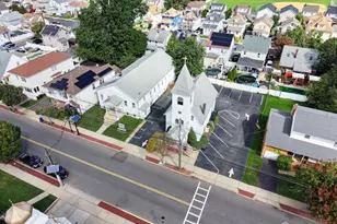 714 Roosevelt Ave, Carteret, NJ 07008 - Photo 1