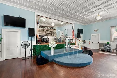 714 Roosevelt Avenue, Carteret, NJ 07008 - Photo 18