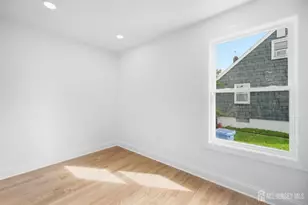 154 Oak Manor Pkwy, South Plainfield, NJ 07080 - Photo 18