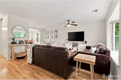60 County Road #33F, Aberdeen Township, NJ 07721 - Photo 4