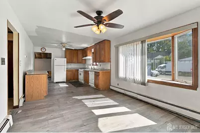 11 Kendall Drive, Sayreville, NJ 08859 - Photo 6
