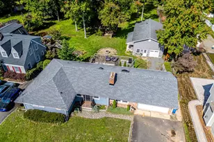 690 New Durham Rd, Metuchen, NJ 08840 - Photo 2