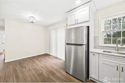 111 Bentley Avenue, Old Bridge Township, NJ 08857 - Photo 16