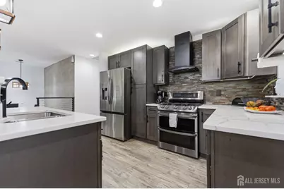 860 Coolidge Avenue, Woodbridge Township, NJ 07095 - Photo 6
