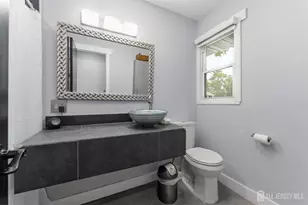 860 Coolidge Ave, Woodbridge Township, NJ 07095 - Photo 8