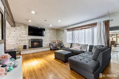 16 Wilmot Road, Sayreville, NJ 08872 - Photo 4