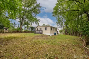 278 Outlook Blvd, Old Bridge Township, NJ 07735 - Photo 4