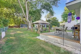 1735 Holly Rd, North Brunswick Township, NJ 08902 - Photo 2