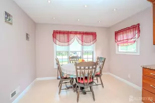 499 Old Stage Rd, Spotswood, NJ 08884 - Photo 10