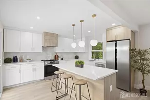 28 Stockton Rd, New Brunswick, NJ 08901 - Photo 2