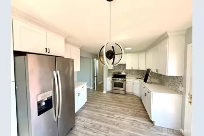 35 N Fiat Avenue, Iselin, NJ 08830 - Photo 4