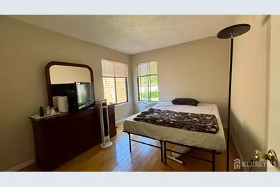 36 Carriage Place, Edison, NJ 08820 - Photo 14