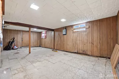 493 S Park Drive S, Perth Amboy, NJ 08861 - Photo 16
