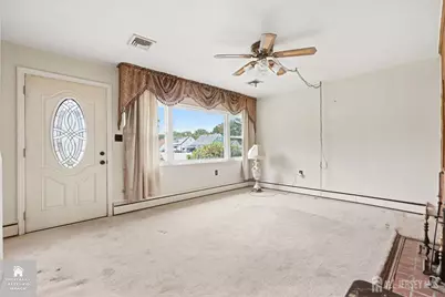 493 S Park Drive S, Perth Amboy, NJ 08861 - Photo 6