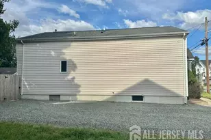 80 Main St, East Brunswick Township, NJ 08816 - Photo 4