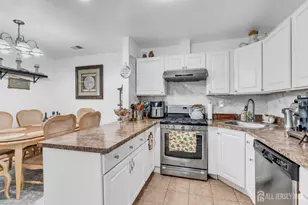 101 Pennsylvania Way, North Brunswick Township, NJ 08902 - Photo 16