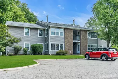 101 Pennsylvania Way, North Brunswick Township, NJ 08902 - Photo 2