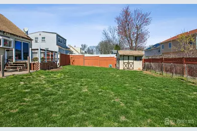 33 Adams Street, Iselin, NJ 08830 - Photo 22