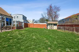 33 Adams St, Iselin, NJ 08830 - Photo 22
