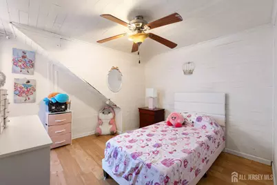 18 Grochowiak Street, South River, NJ 08882 - Photo 20
