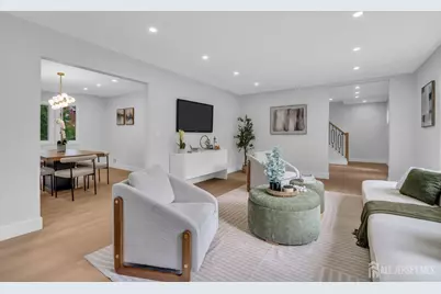 24 Dewey Drive, New Brunswick, NJ 08901 - Photo 8