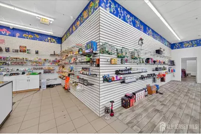 553 Sayre Avenue, Perth Amboy, NJ 08861 - Photo 12
