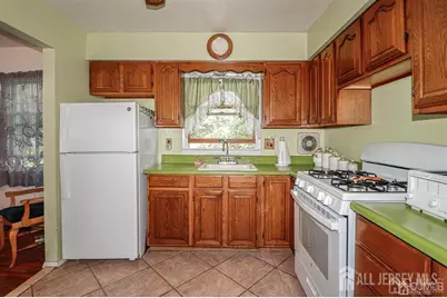 3 Sarno Street, Colonia, NJ 07067 - Photo 10