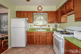 3 Sarno St, Colonia, NJ 07067 - Photo 10
