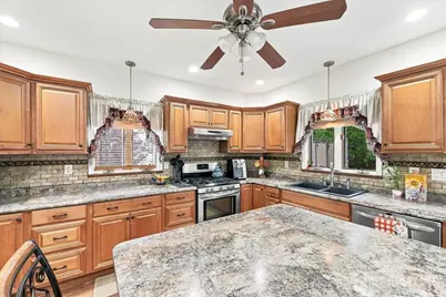 263 Augusta Street, South Amboy, NJ 08879 - Photo 22