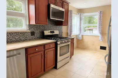 2 Elaine Court, Old Bridge Township, NJ 08857 - Photo 8