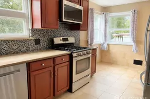 2 Elaine Ct, Old Bridge Township, NJ 08857 - Photo 8
