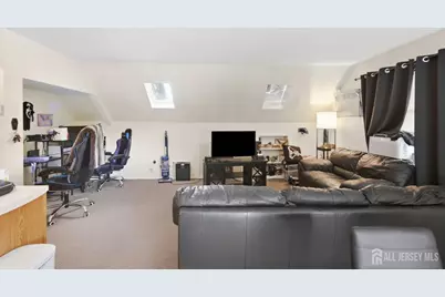 1033 Clinton Avenue, South Plainfield, NJ 07080 - Photo 24