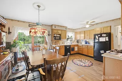 1033 Clinton Avenue, South Plainfield, NJ 07080 - Photo 14