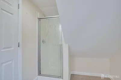 25 Ellwood Road, East Brunswick Township, NJ 08816 - Photo 20