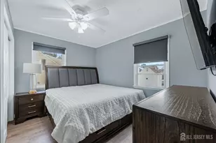 304 Maple Ave, Middlesex, NJ 07080 - Photo 14