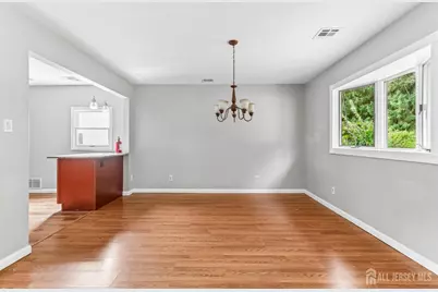 33 Caldwell Road, Edison, NJ 08817 - Photo 8