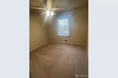 8 Begonia Court, Sayreville, NJ 08872 - Photo 8