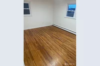 448 Baker Place, Middlesex, NJ 08861 - Photo 6