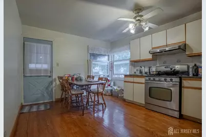 160 Dartmouth Street, Highland Park, NJ 08904 - Photo 2