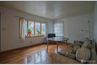 160 Dartmouth Street, Highland Park, NJ 08904 - Photo 4