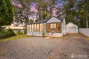 471 Beverly Dr, Aberdeen Township, NJ 07735 - Photo 1