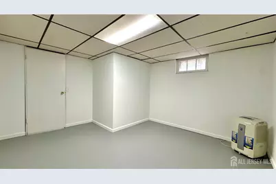 100 Dellwood Road, Edison, NJ 08820 - Photo 24