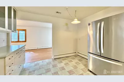 100 Dellwood Road, Edison, NJ 08820 - Photo 12