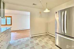 100 Dellwood Rd, Edison, NJ 08820 - Photo 12