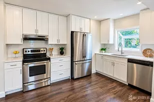 856 E Concourse, Aberdeen Township, NJ 07735 - Photo 10