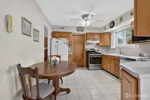 107 Cherry St, Iselin, NJ 08830 - Photo 6