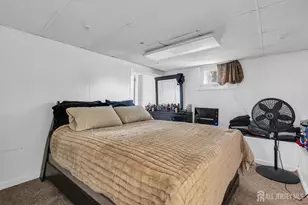 38 Susan Ln, East Brunswick Township, NJ 08816 - Photo 22